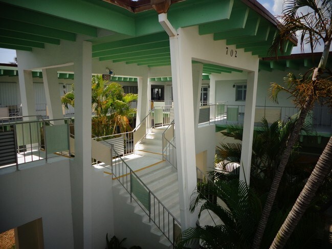 Foto del edificio - 702 N Federal Hwy