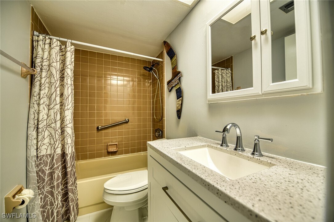 Building Photo - 713 SW 47th Terrace