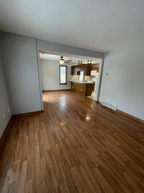 Foto del edificio - 2208 18th Ave SE