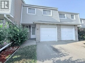 Building Photo - 400-400 Mississauga Vly Blvd