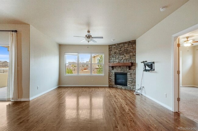 Foto del edificio - 5218 Gem Lake Ct