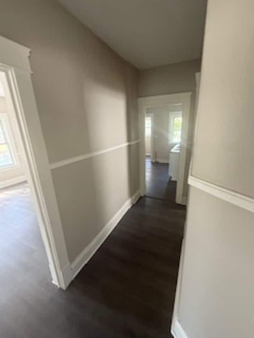 390 E 152nd St Cleveland, OH 44110 – photo 5