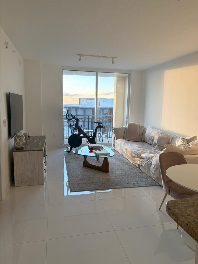 Building Photo - 550 Okeechobee Blvd