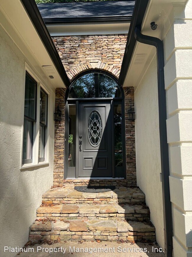 Foto del edificio - 5 br, 2.5 bath House - 2140 Nottingham Way