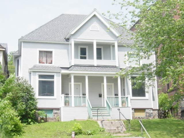 Primary Photo - 221 3RD St