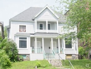 Building Photo - 221 3RD St