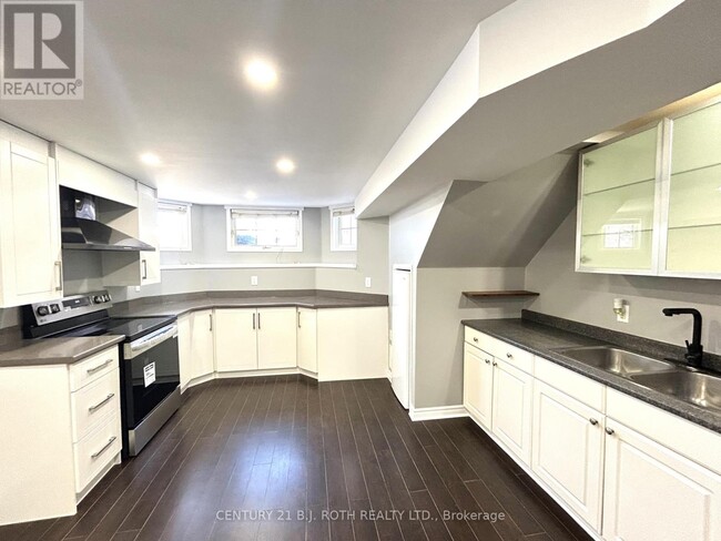 Photo du bâtiment - 140 Monique Crescent