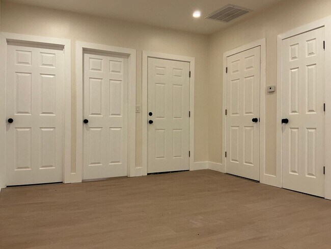 Foto del edificio - Refine Tyler Realty LLC