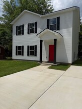 Building Photo - 1711 Golf Club Ln NW