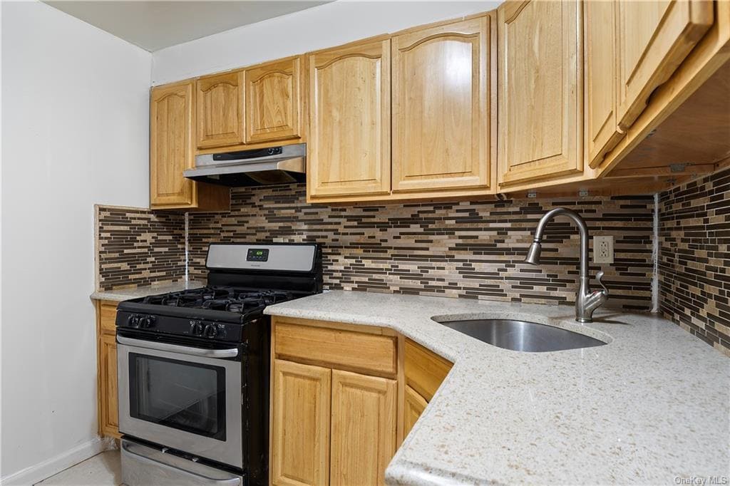 1744 Givan Ave, The Bronx, NY 10469 Room for Rent in The Bronx, NY