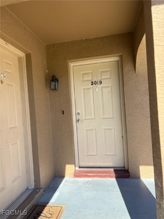 Foto principal - 5019 Leonard Blvd S