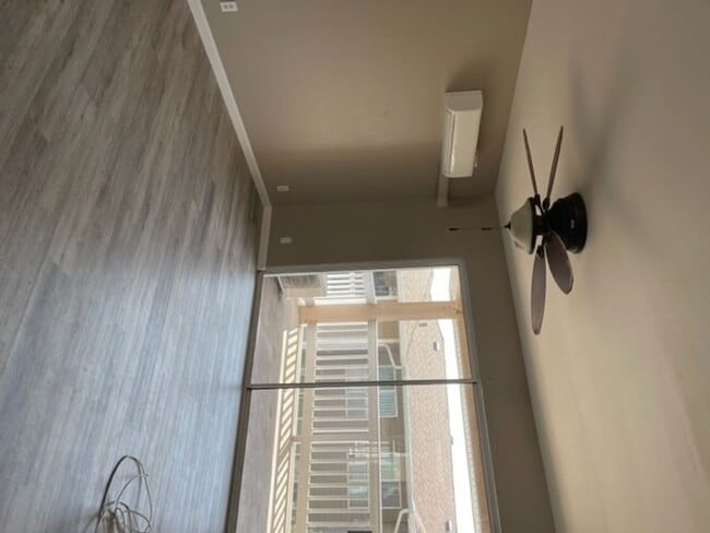 Building Photo - Kahului Ikena 3rd Floor, 2 bedroom/ 2 bathroom Apartment with Parking