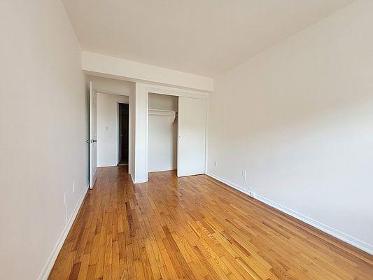 Foto del edificio - 1 bedroom in BRONX NY 10458