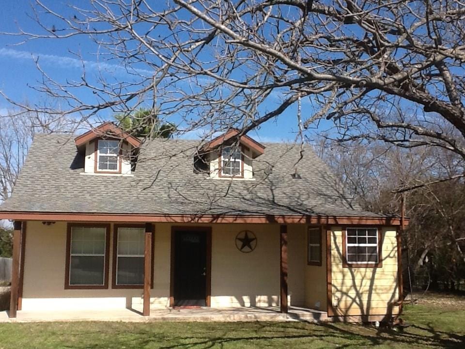 Primary Photo - 404 Chaparral Rd