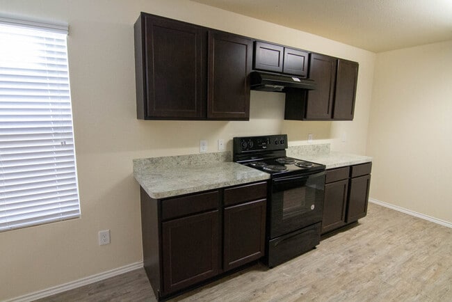 Building Photo - Camillo Lakes - 3580 Giorgio Pastel Place,...