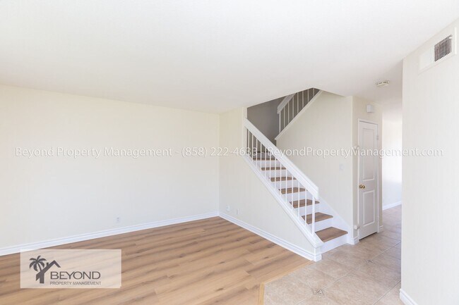 Foto del edificio - *** HIGHLY DESIRED 3BED/2.5BATH  HILLSBORO...