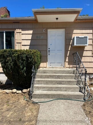 Building Photo - 581 NE Alameda Ave