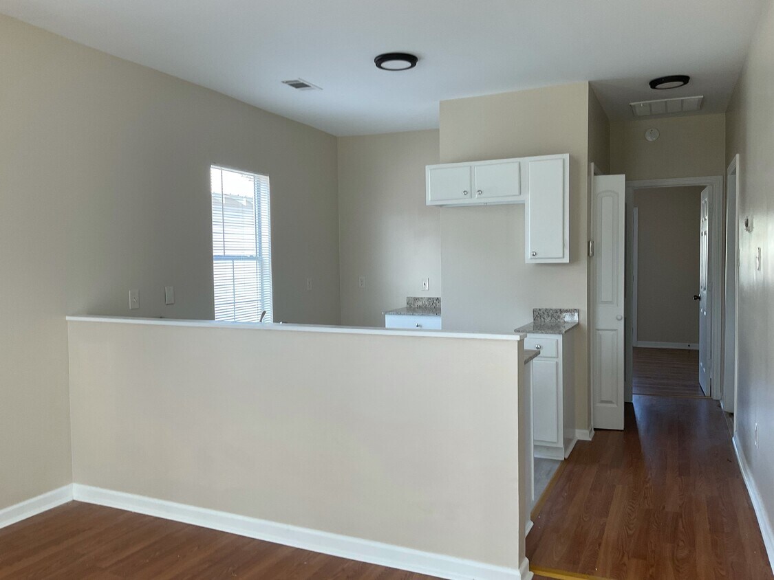 278 W Garfield St, Baton Rouge, LA 70802 House for Rent in Baton Rouge, LA