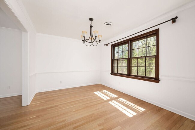 Foto del edificio - Spacious Canterbury Hills Home