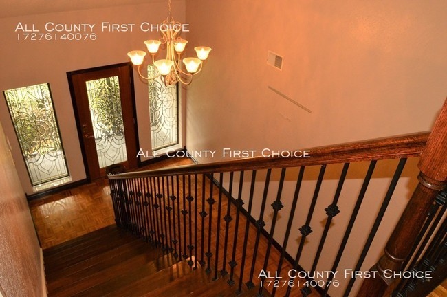 Building Photo - Beautiful Dream Home In Clearwater