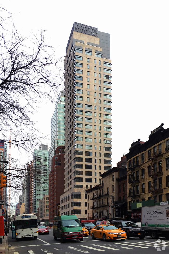 Building Photo - 301 E 50th St