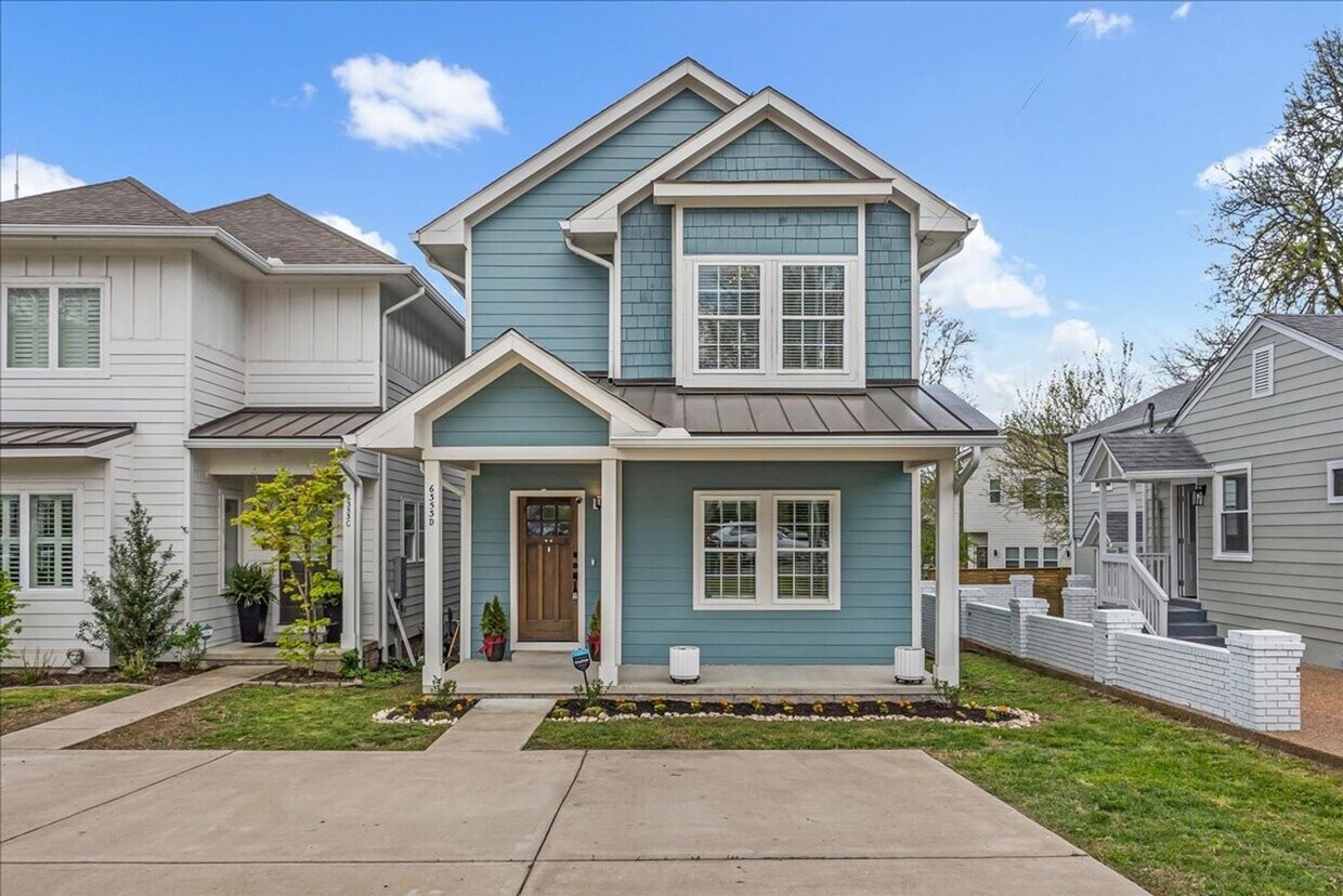 Primary Photo - Columbia Avenue Condo