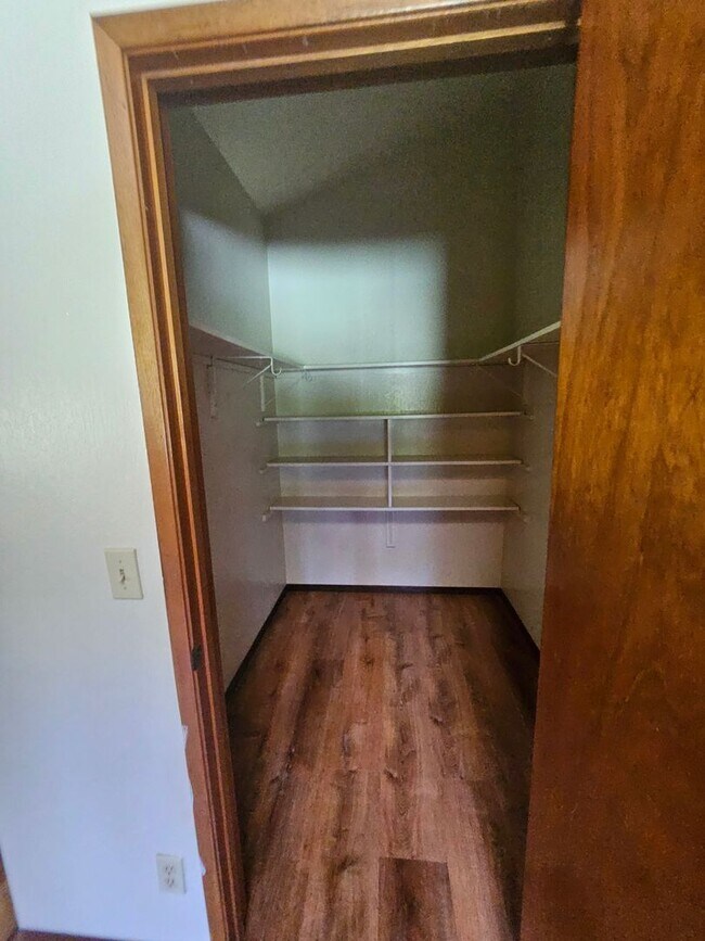 Building Photo - Newly Renovated 3 Bedroom Home in Kurtistown