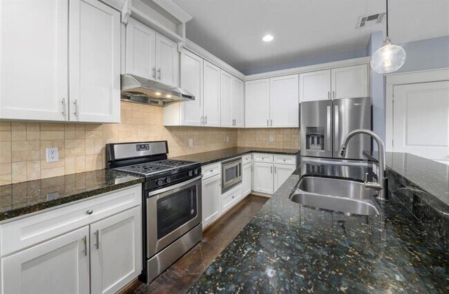Foto del edificio - 1418 Asbury St