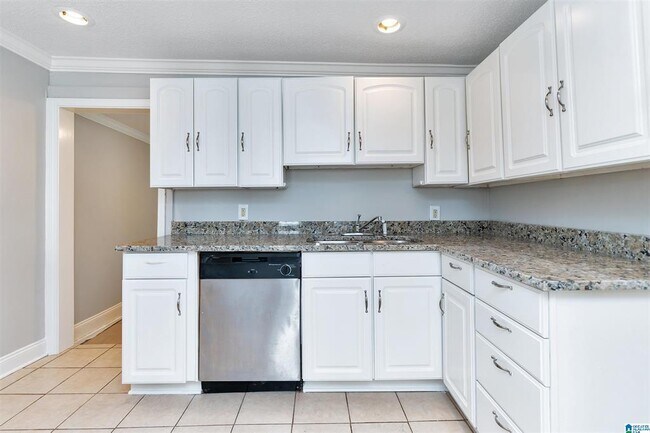 Foto del edificio - 107 Wheeler Dr