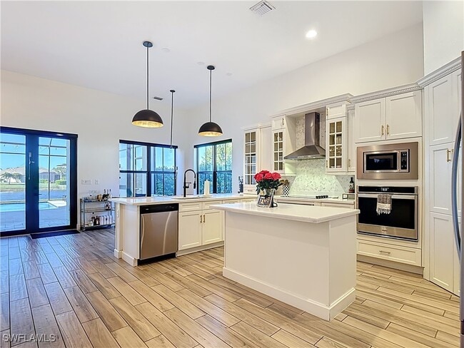 Building Photo - 5023 Salerno St