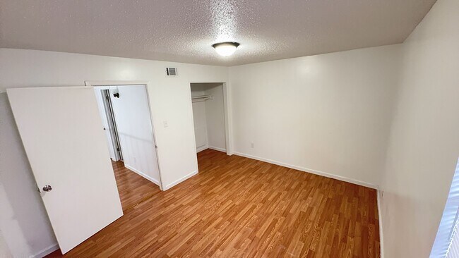 Foto del edificio - 1023 Talbot Ave
