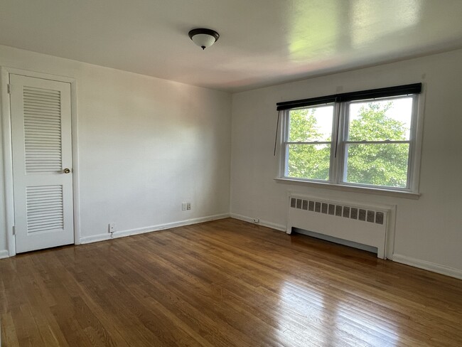 Bedroom 1 - 126 Union Ave