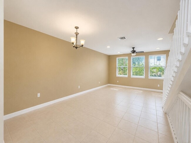 Building Photo - 780 Marina Del Ray Ln