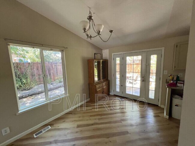 Foto del edificio - 1400 Canyon Creek Rd