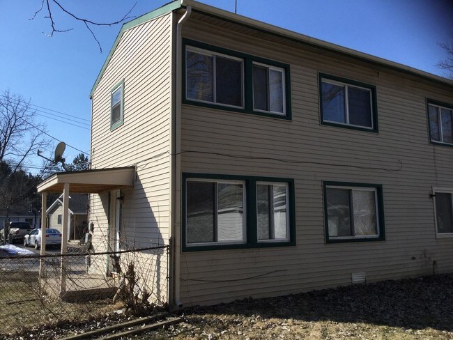Building Photo - Westland Duplex