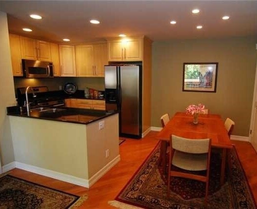Foto del edificio - 6067 Terrace Ln