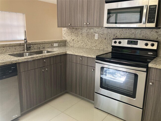 Foto del edificio - 11443 SW 148th Pl