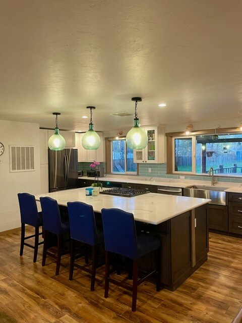 Foto del edificio - 830 Edgewood Pl