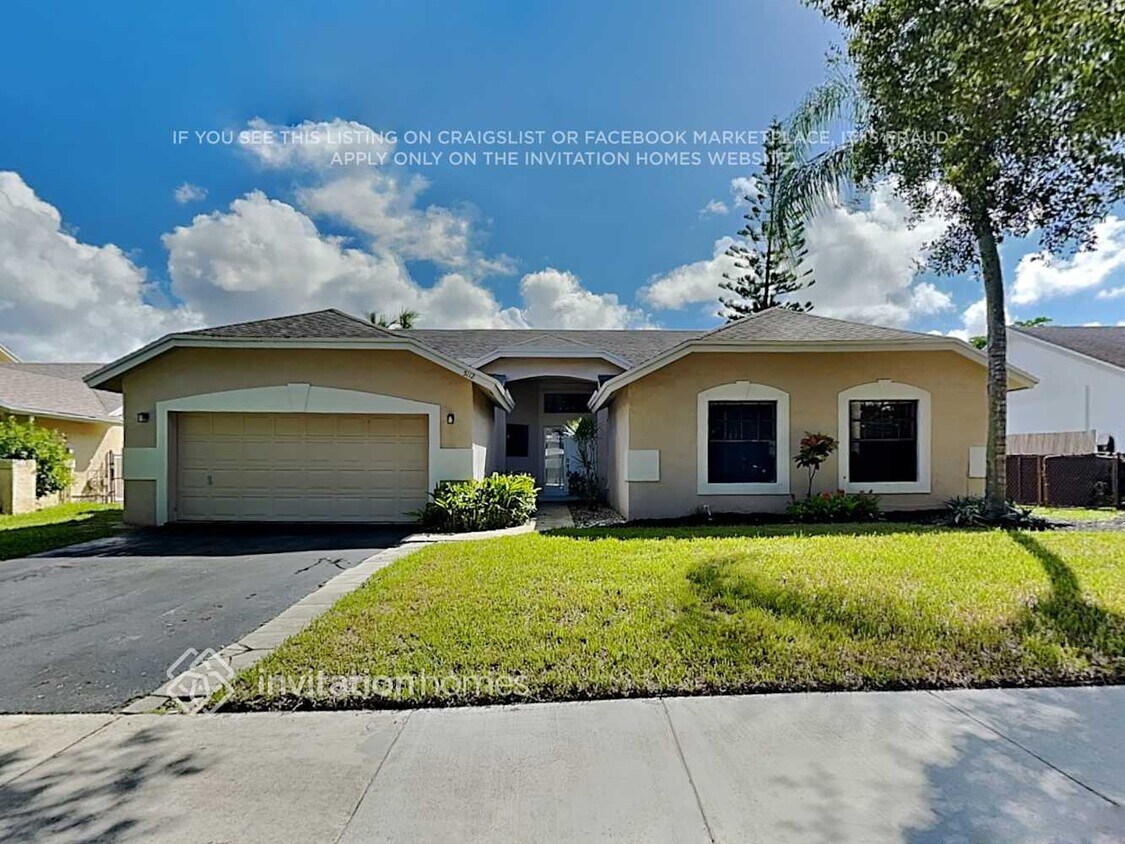 Primary Photo - 5112 NW 49th Ave