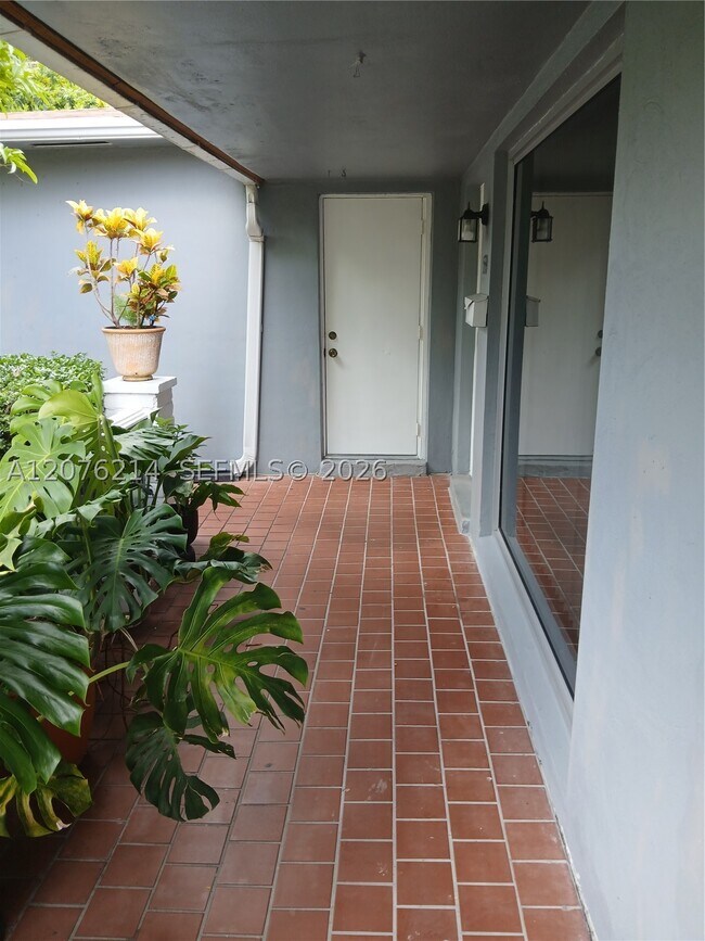Foto del edificio - 539 S Rainbow Dr