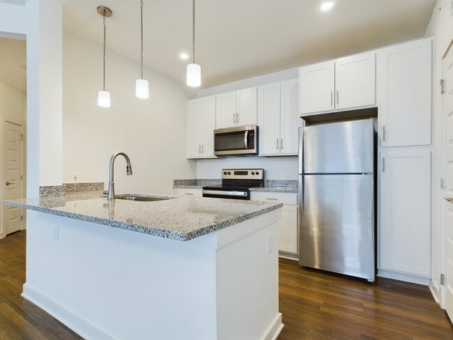 Kitchen - Aurora St. Leon Apartments