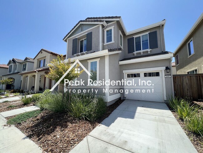 Building Photo - 4 br, 2.5 bath House - 2441 Laurel Clark Ave