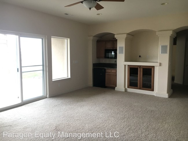 Building Photo - 212 Meadow Ridge Loop