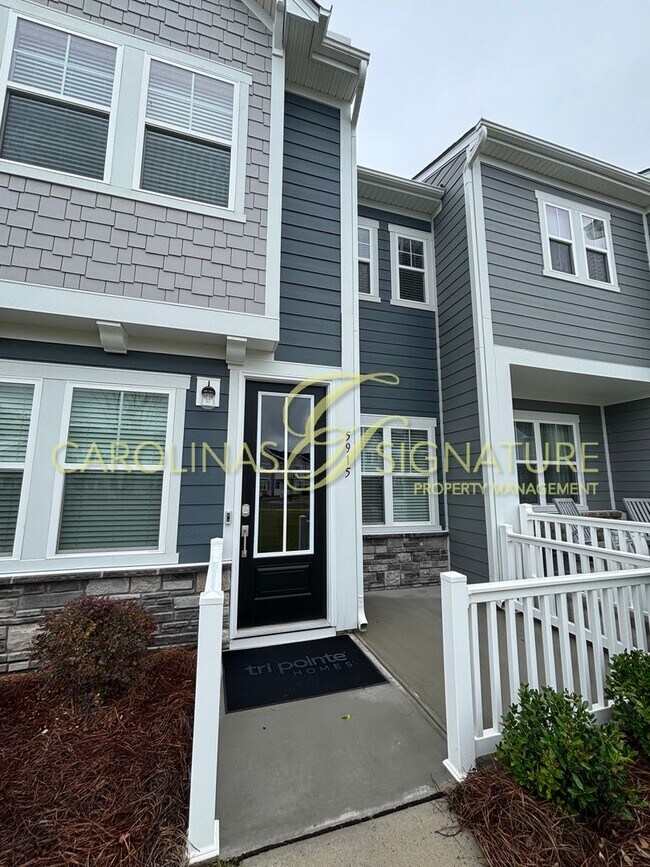 Building Photo - Brand New; Former Model Home; 3BR/2.5BA Townhouse