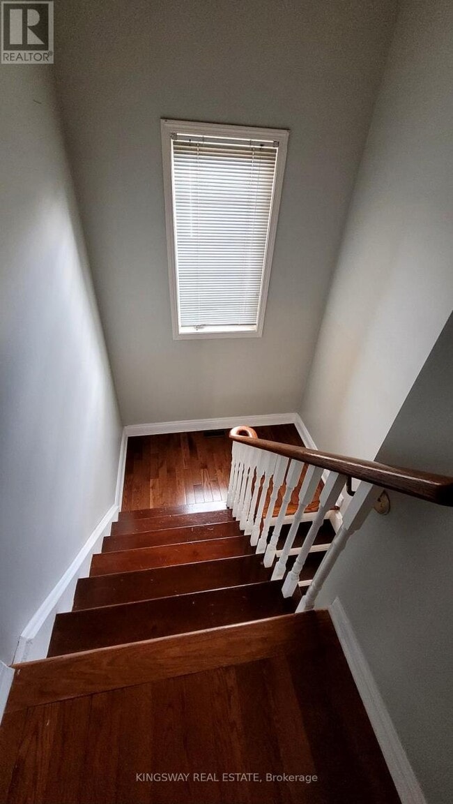 Photo du bâtiment - 2 Clay Brick Ct