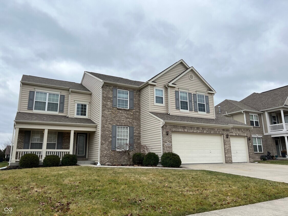 Foto principal - 14359 St Clair Ln