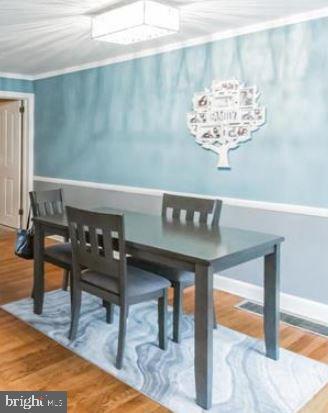 Foto del edificio - 7506 Sherwood Rd