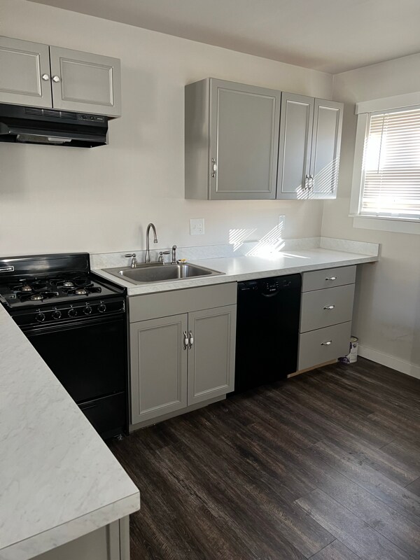 Foto del edificio - 511 E Greeley St