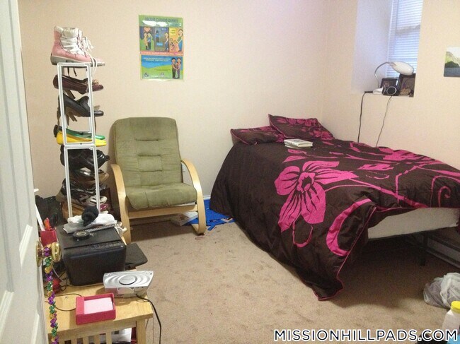 Foto del edificio - 891 Huntington Ave