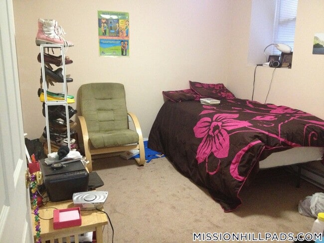 Building Photo - 891 Huntington Ave